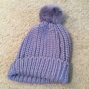 Soft Acrylic Knit Pale Purple Beanie w/ Pom Pom